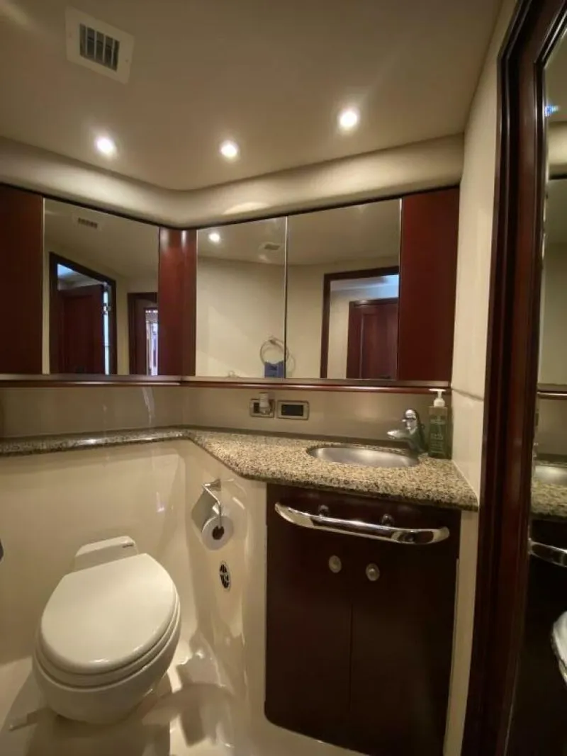 Slide: The Image of Sea Ray 58 Sedan Bridge 2006 - 4445947