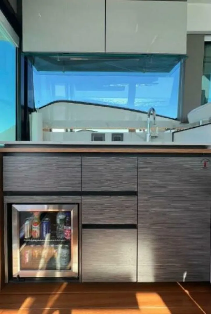 Slide: The Image of Tiara 49 Coupe 2021 - 4445962