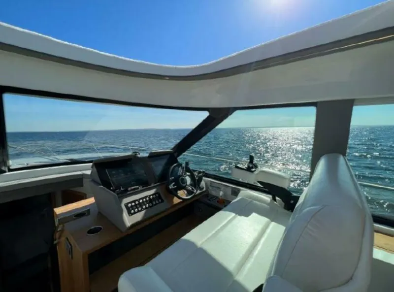 Slide: The Image of Tiara 49 Coupe 2021 - 4445971