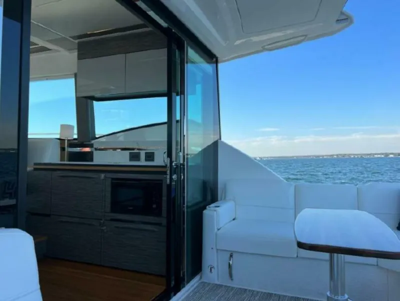 Slide: The Image of Tiara 49 Coupe 2021 - 4445957