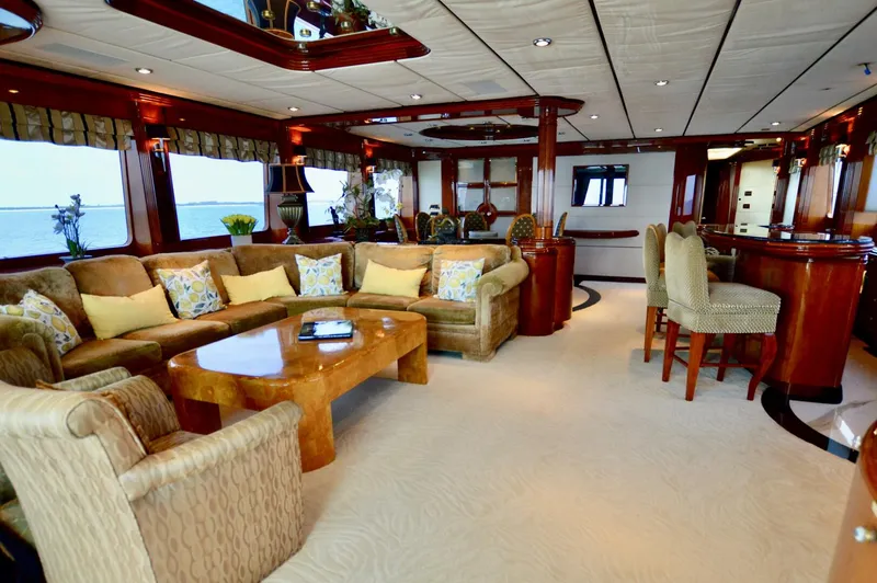 Slide: The Image of 2001 DESTINY 98 MAIN SALON 2001 DESTINY 98 MAIN SALON - 4446918