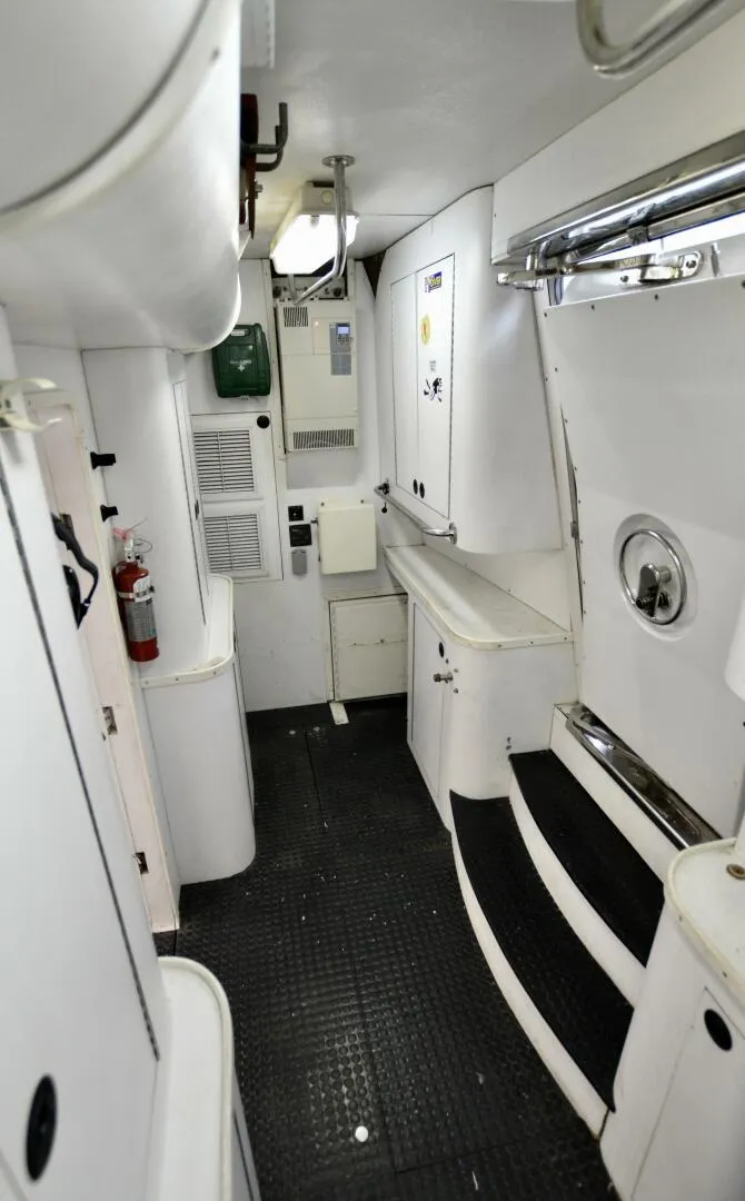 Slide: The Image of 2001 DESTINY 98 WORK STORAGE ROOM 2 2001 DESTINY 98 WORK STORAGE ROOM 2 - 4446928