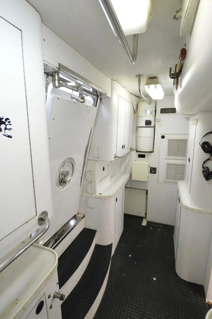 Slide: The Image of 2001 DESTINY 98 WORK STORAGE ROOM 2001 DESTINY 98 WORK STORAGE ROOM - 4446929