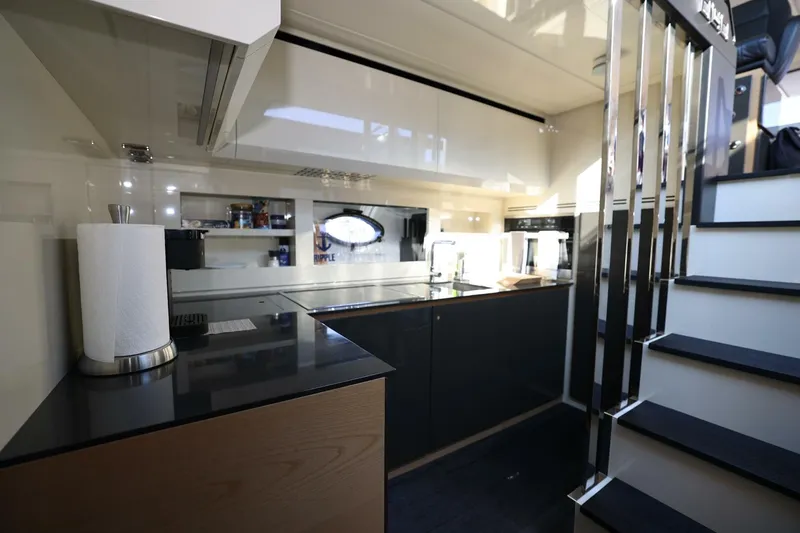 Slide: The Image of 2017 PERSHING 70 GALLEY 2017 PERSHING 70 GALLEY - 4447492