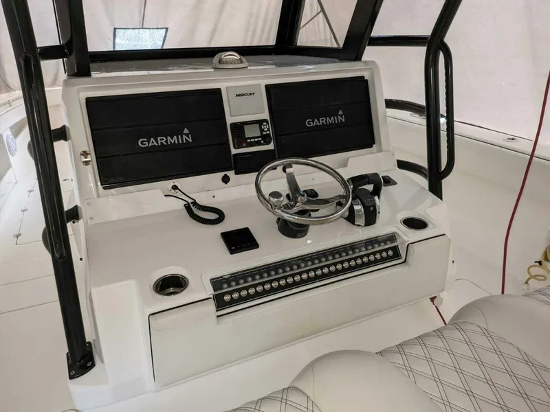 Slide: The Image of Invincible 40 Catamaran 2019 - 4447943