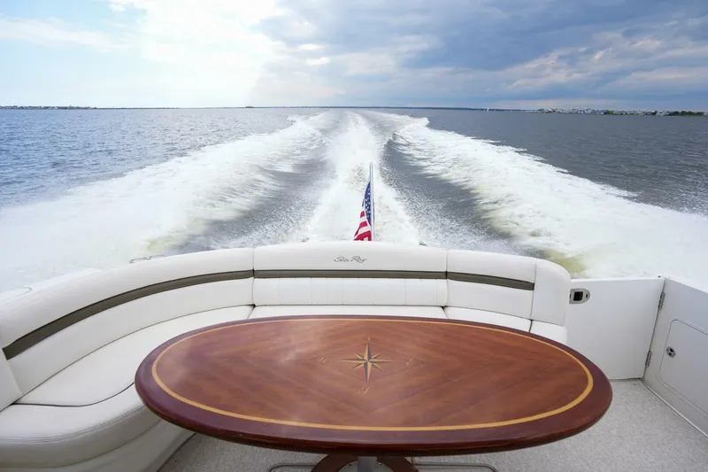 Slide: The Image of Sea Ray 52 Sundancer 2006 - 4448433