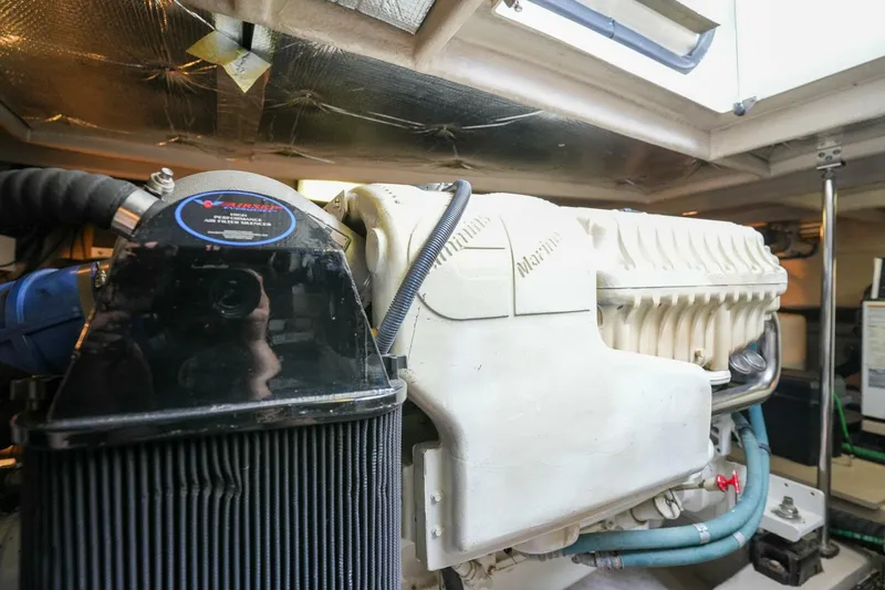 Slide: The Image of Sea Ray 52 Sundancer 2006 - 4448441