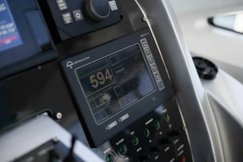 Slide: The Image of 2005 PERSHING 50 2005 PERSHING 50 - 4449694