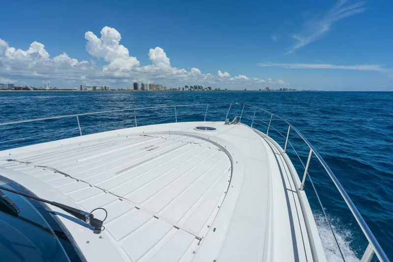 Slide: The Image of 2005 PERSHING 50 2005 PERSHING 50 - 4449707