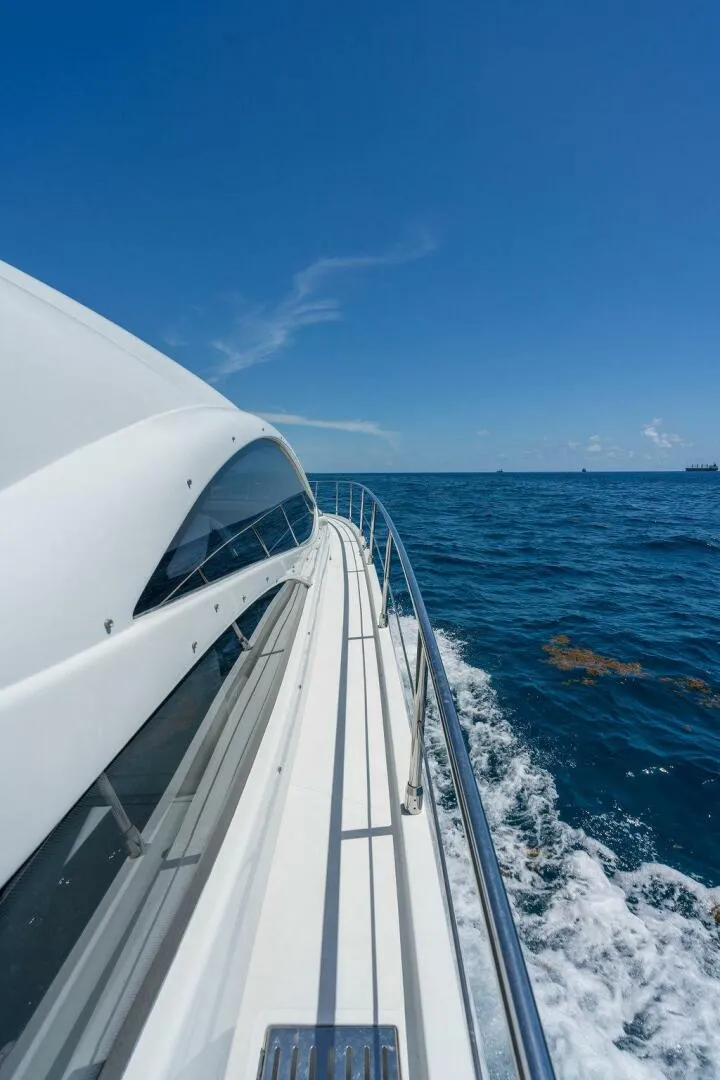 Slide: The Image of 2005 PERSHING 50 2005 PERSHING 50 - 4449708