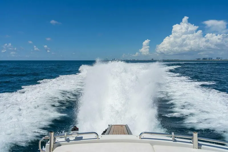 Slide: The Image of 2005 PERSHING 50 2005 PERSHING 50 - 4449716