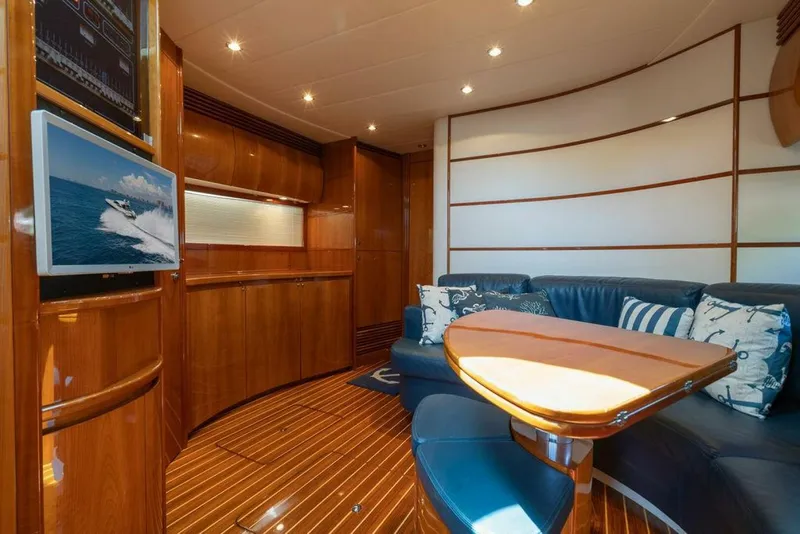 Slide: The Image of 2005 PERSHING 50 2005 PERSHING 50 - 4449727