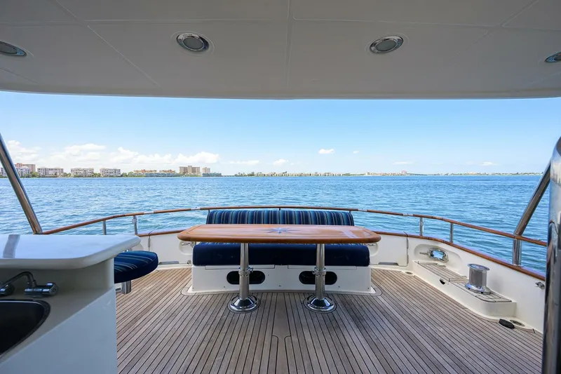 Slide: The Image of Marlow 97 Explorer 2011 - 4453201