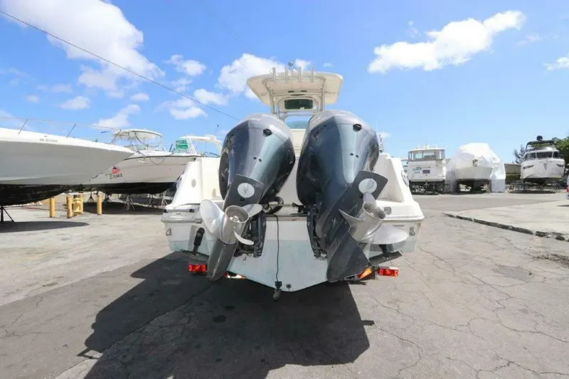 Slide: The Image of Robalo R260 Center Console 2017 - 4451958