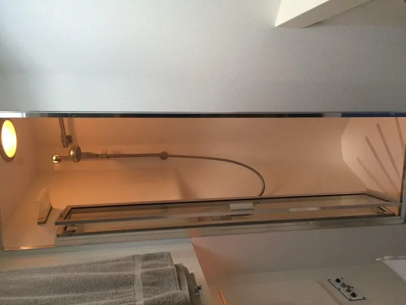 Slide: The Image of Hatteras 70 Cockpit Motor Yacht 1994 - 4452566