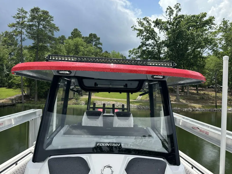 Slide: The Image of Fountain 32 NX 2024 - 4452987