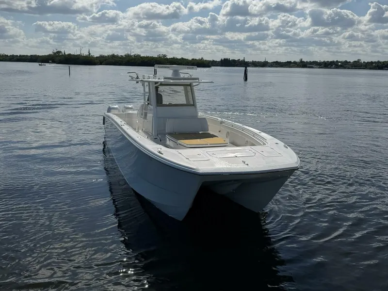 Slide: The Image of Invincible 40 Catamaran 2019 - 5895335