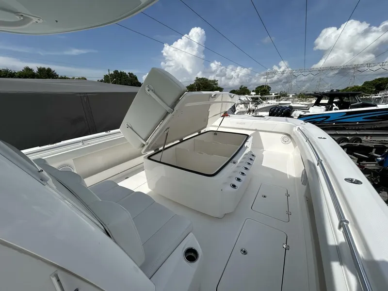 Slide: The Image of Invincible 40 Catamaran 2019 - 5642196