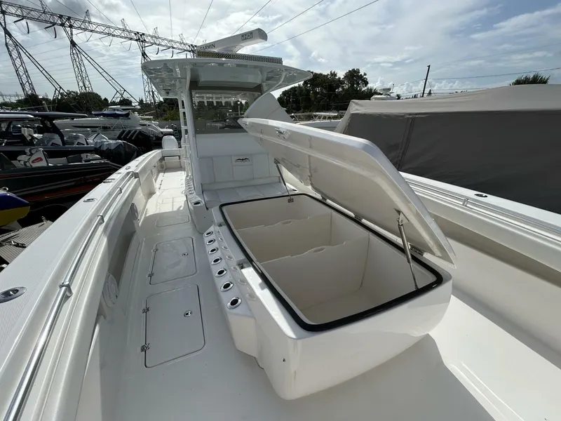 Slide: The Image of Invincible 40 Catamaran 2019 - 5782201