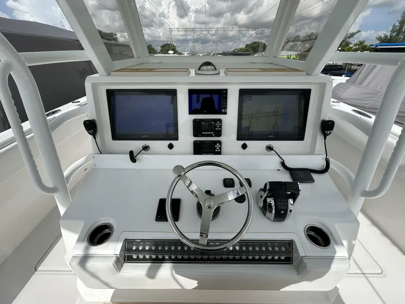 Slide: The Image of Invincible 40 Catamaran 2019 - 5642189