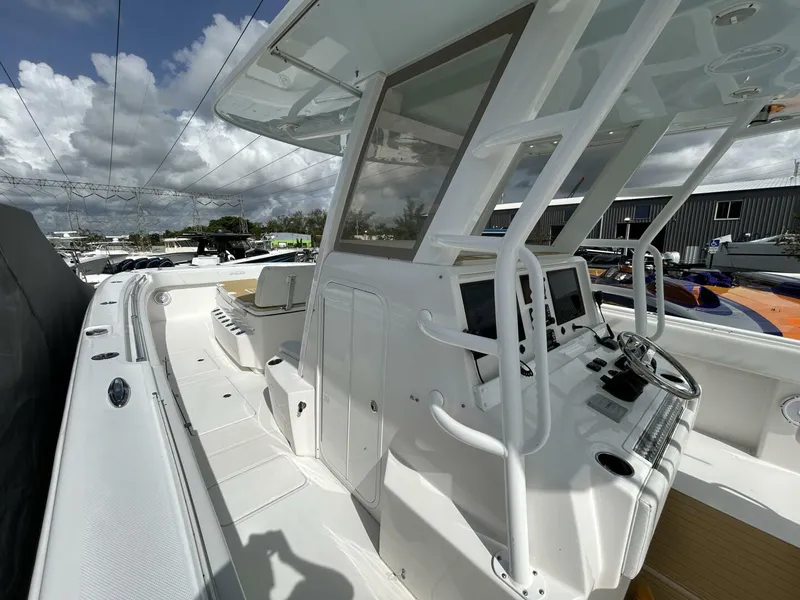 Slide: The Image of Invincible 40 Catamaran 2019 - 5642187