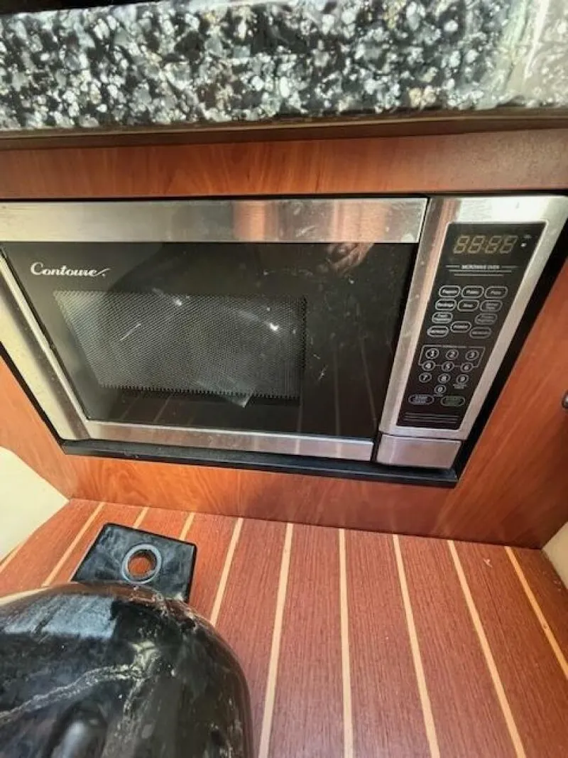 Slide: The Image of Monterey 328 SS 2011 - 4455819