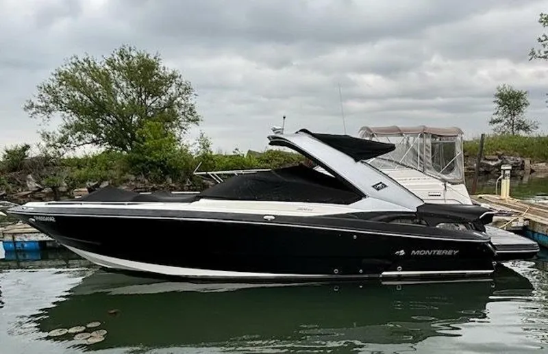 Slide: The Image of Monterey 328 SS 2011 - 4455757