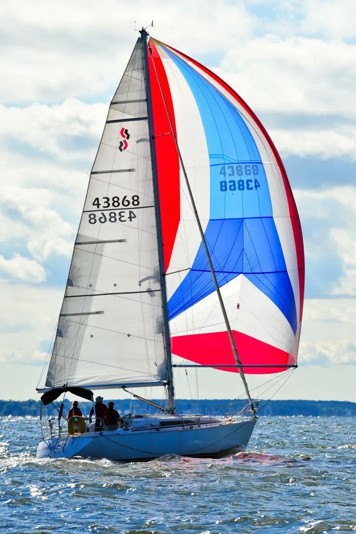 Slide: The Image of Canadian Sailcraft CS36 Merlin 1989 - 4455857