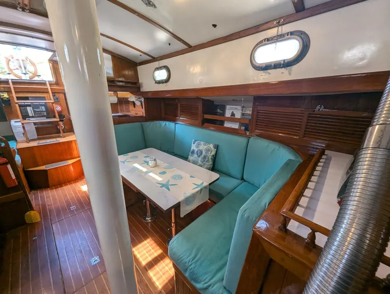 Slide: The Image of Tayana 37 1980 - 4456086