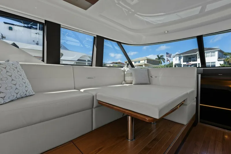 Slide: The Image of Salon - 4457964