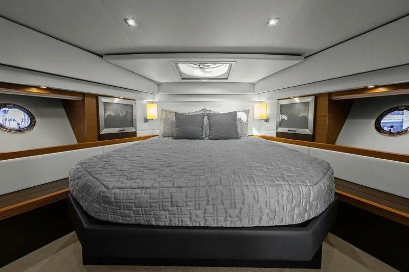 Slide: The Image of Master Stateroom - 4457950