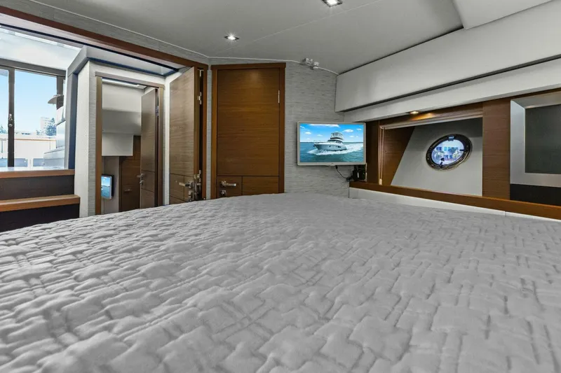Slide: The Image of Master Stateroom - 4457951