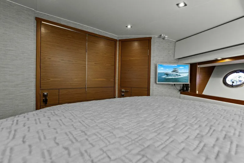 Slide: The Image of Master Stateroom - 4457952