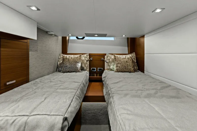 Slide: The Image of VIP Stateroom - 4457960