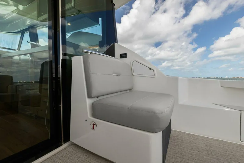 Slide: The Image of Cockpit - 4457969