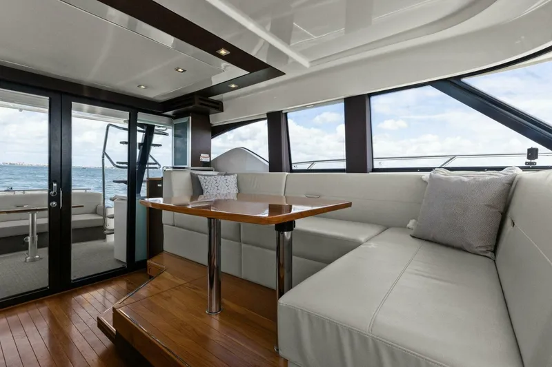 Slide: The Image of Salon - 4457942