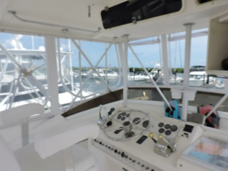 Slide: The Image of 16 Helm - 4456824