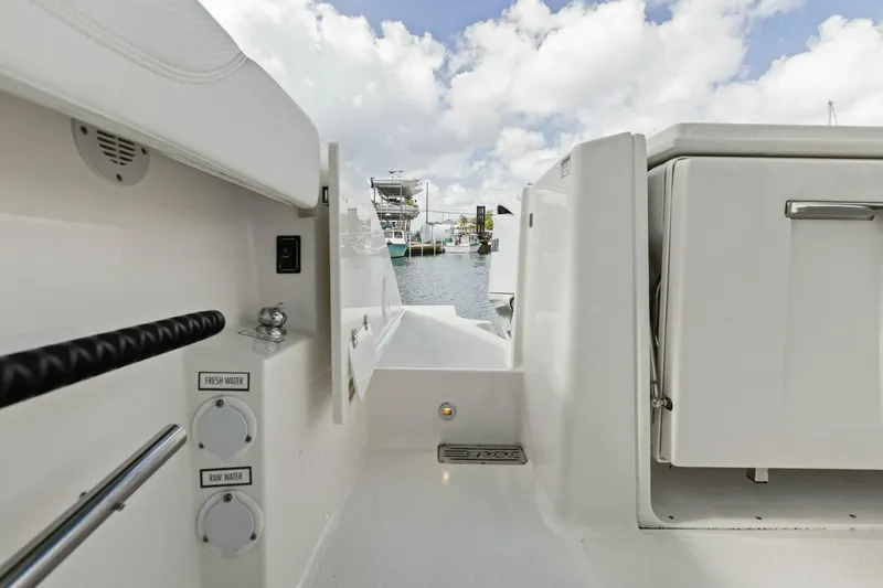 Slide: The Image of Cockpit - 4467145