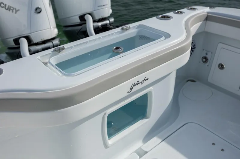 Slide: The Image of Yellowfin 34 Offshore 2025 - 5198082