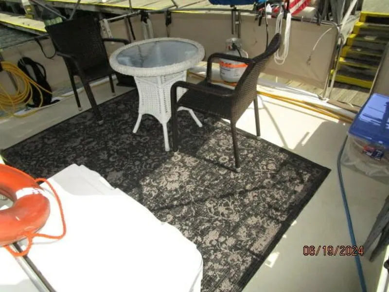 Slide: The Image of 40' Mainship sundeck1 - 4462899