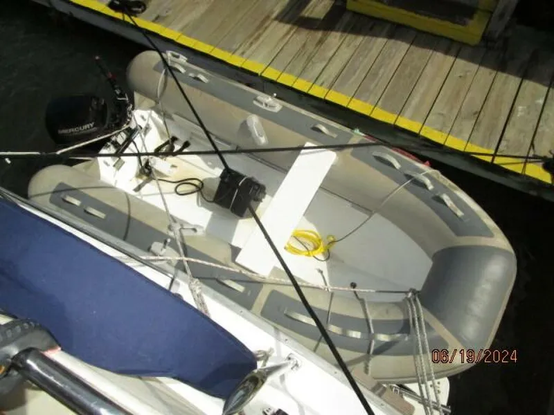 Slide: The Image of 40' Mainship tender3 - 4462905