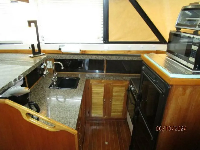 Slide: The Image of 40' Mainship galley2 - 4462854