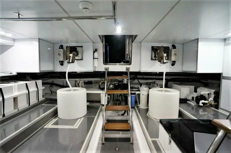 Slide: The Image of Laz 1 - 4464223