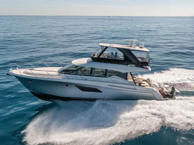 Slide: The Image of Tiara F53 Flybridge 2017 - 5118354