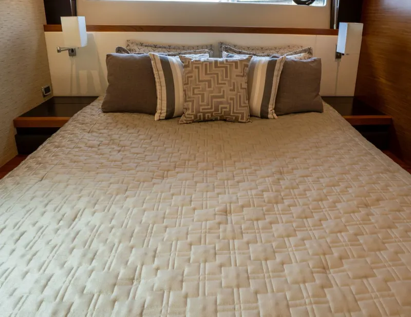 Slide: The Image of Tiara F53 Flybridge 2017 - 4467221