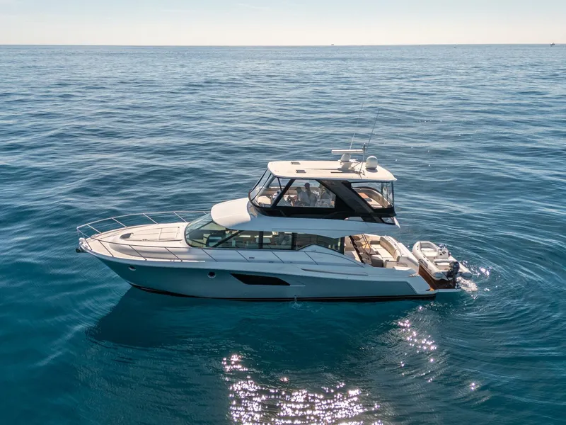 Slide: The Image of Tiara F53 Flybridge 2017 - 5118353