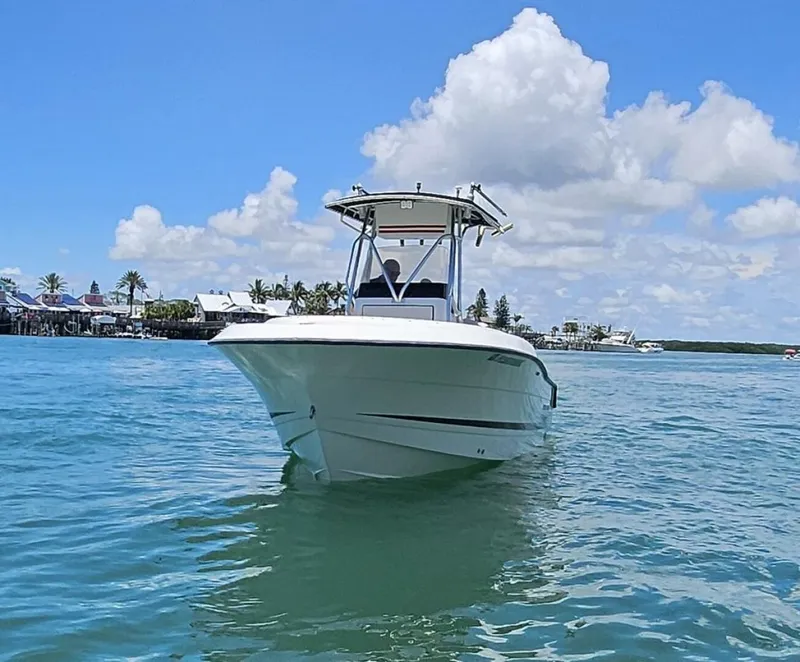 Slide: The Image of Hydra-Sports 2400 Center Console 2003 - 4469490