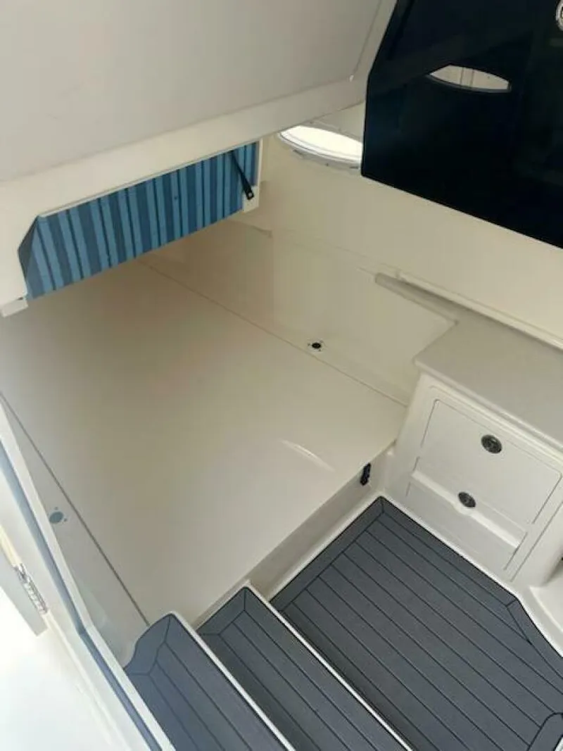 Slide: The Image of Cobia 350 CC 2023 - 4532954