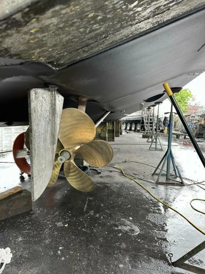 Slide: The Image of Azimut 64 Fly 2013 - 4498302