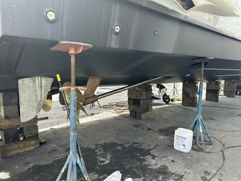 Slide: The Image of Azimut 64 Fly 2013 - 4498303